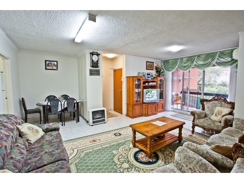 29/17 Phillip Street, Roselands NSW 2196