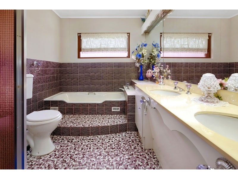 20 Beach Street, Blakehurst NSW 2221