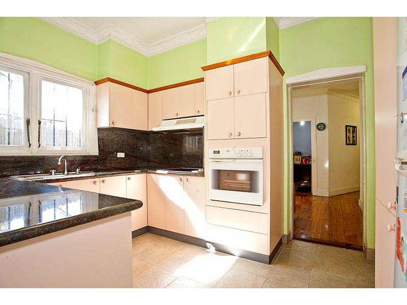 8 Gannon Lane, Tempe NSW 2044