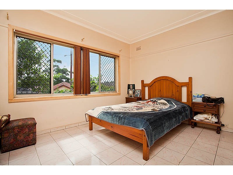 3 Walker Street, Turrella NSW 2205