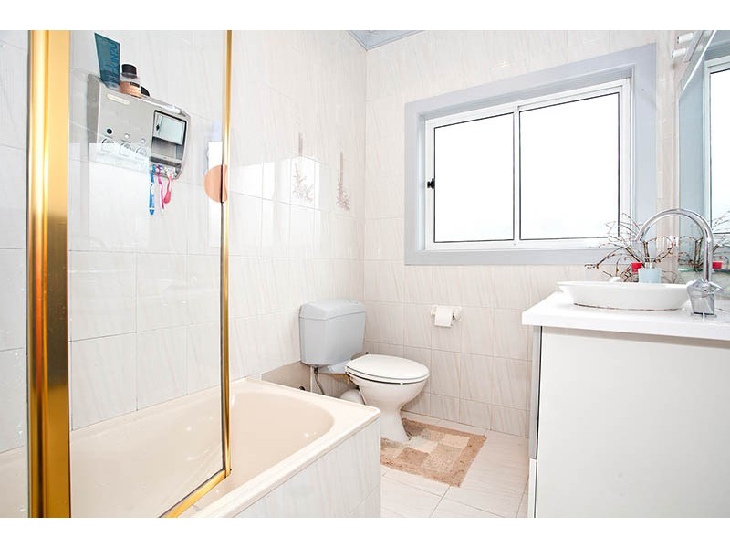 12 Iris Avenue, Riverwood NSW 2210