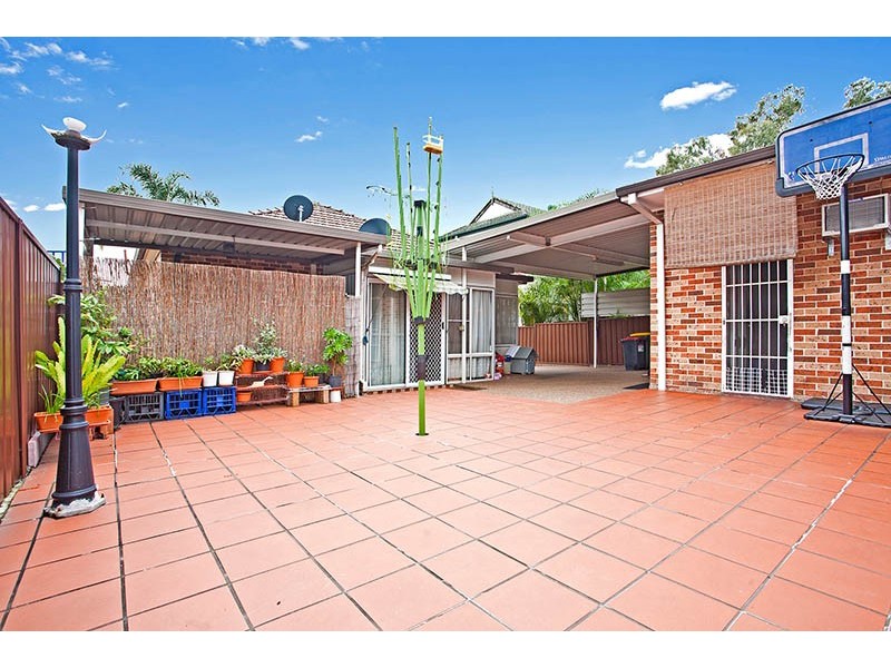 12 Iris Avenue, Riverwood NSW 2210