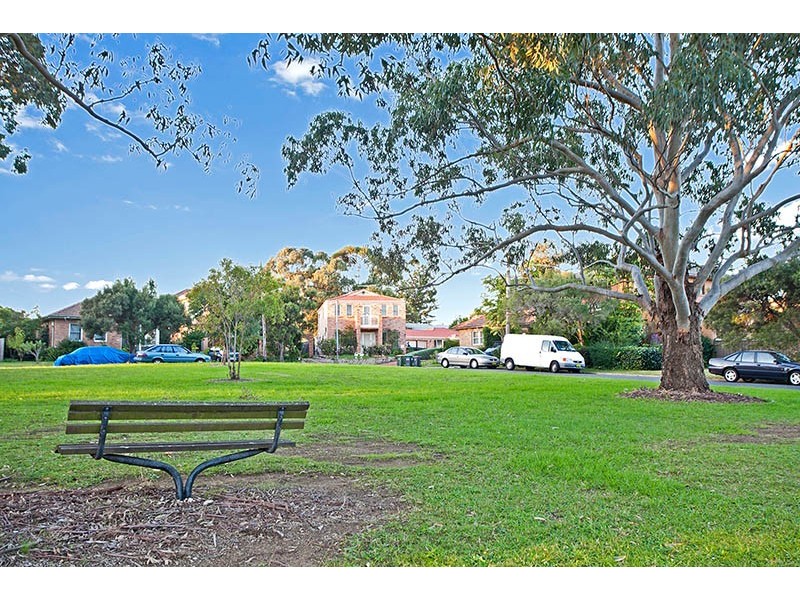 8 Arilla Avenue, Riverwood NSW 2210