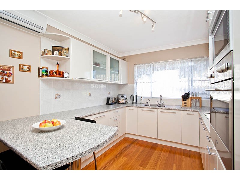 2/9-11 Woids Avenue, Hurstville NSW 2220