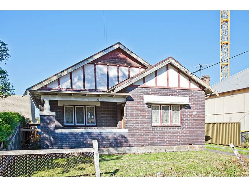 32 Levey Street, Wolli Creek NSW 2205