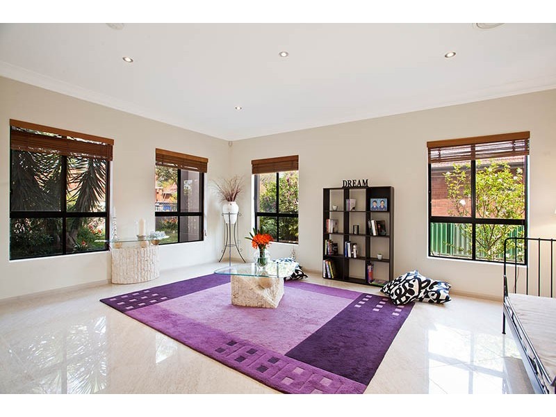 90 Morgan Street, Kingsgrove NSW 2208