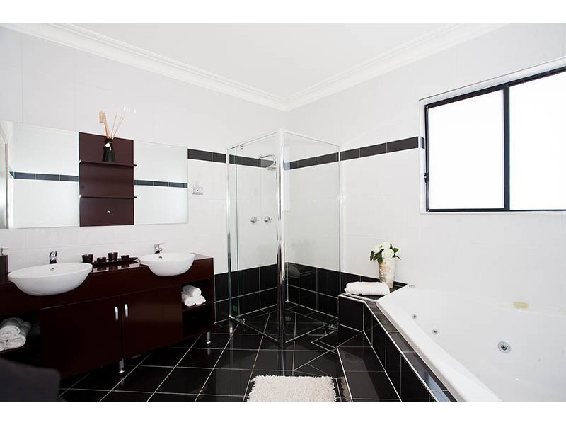 90 Morgan Street, Kingsgrove NSW 2208