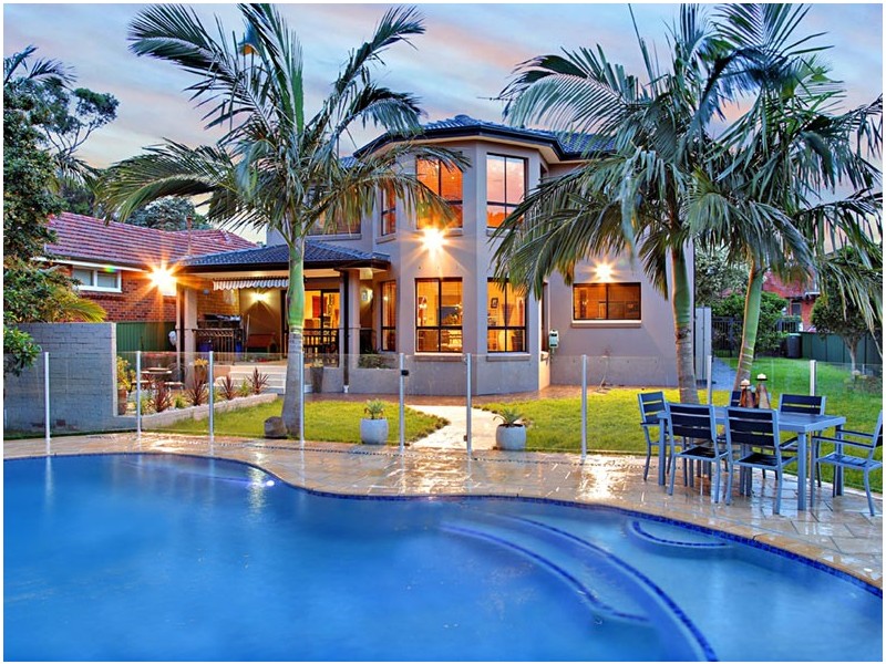 90 Morgan Street, Kingsgrove NSW 2208