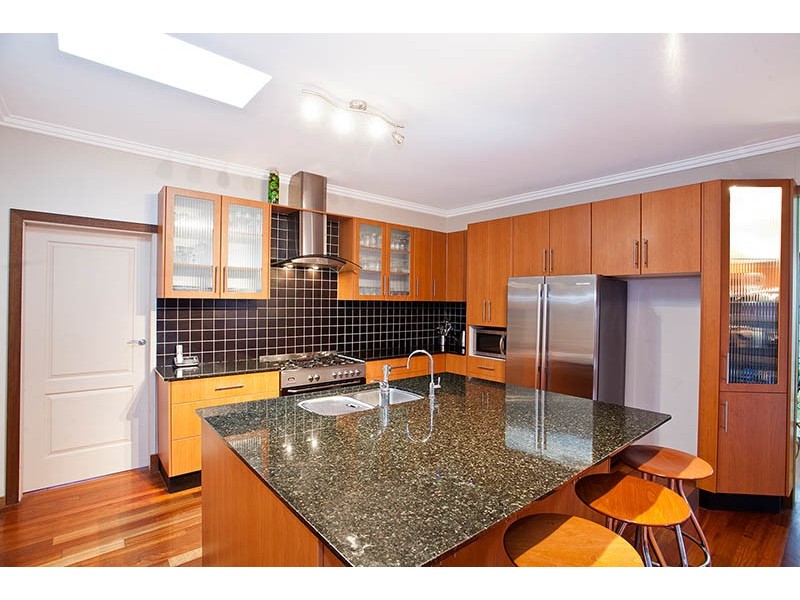 5 Monaro Avenue, Kingsgrove NSW 2208