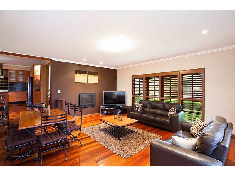 5 Monaro Avenue, Kingsgrove NSW 2208