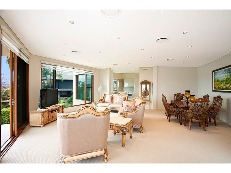 8 Venetia Street, Kangaroo Point NSW 2224