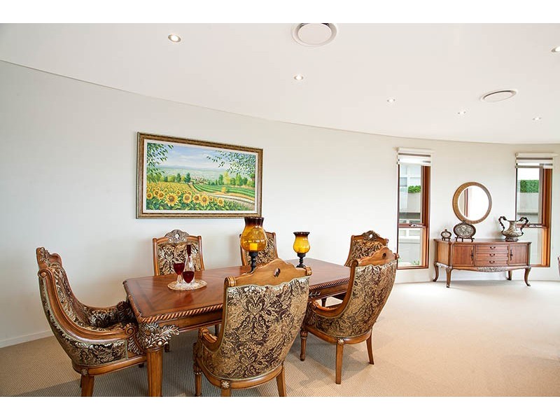 8 Venetia Street, Kangaroo Point NSW 2224