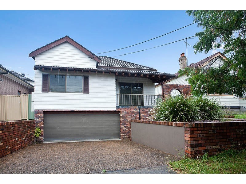 19 Tanner Avenue, Carlton NSW 2218