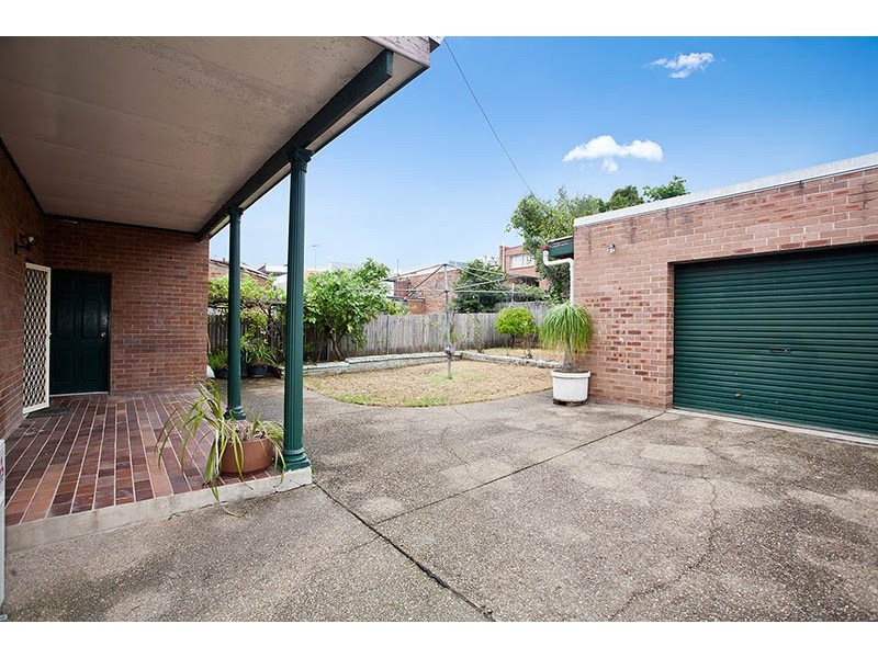 1 Macquarie Place, Mortdale NSW 2223