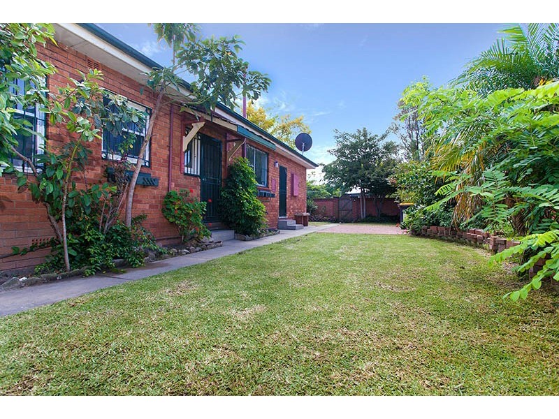 Brighton-le-sands NSW 2216