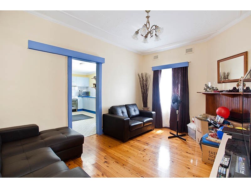 3 Woolcott Street, Earlwood NSW 2206