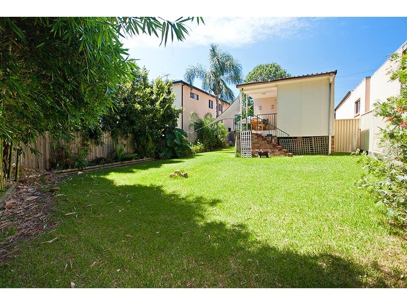 3 Woolcott Street, Earlwood NSW 2206