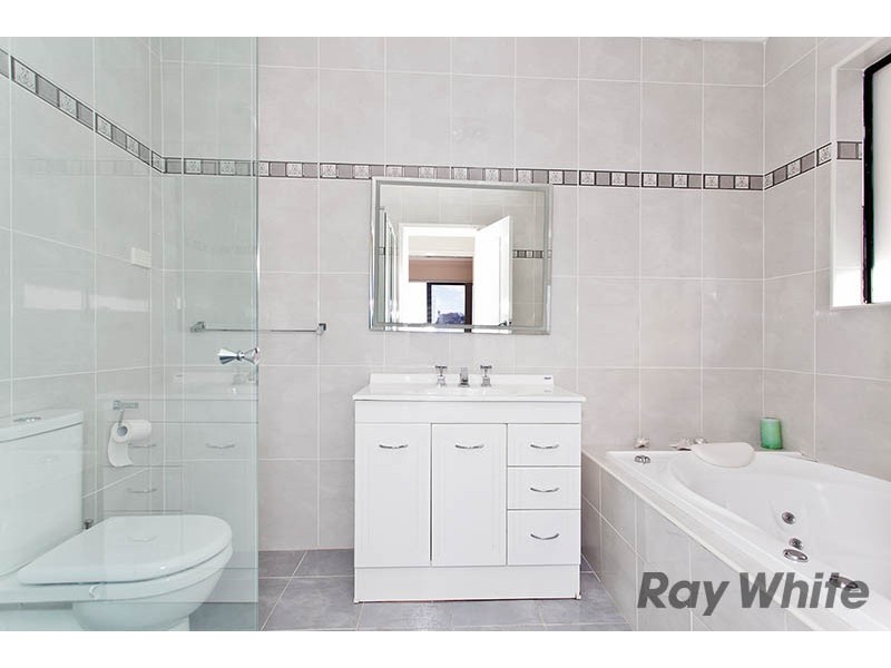 8 Wolli Creek Road, Banksia NSW 2216