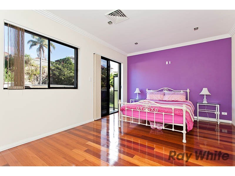 8 Wolli Creek Road, Banksia NSW 2216