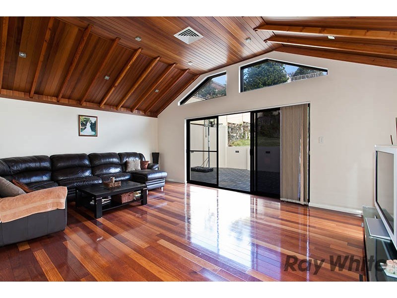 8 Wolli Creek Road, Banksia NSW 2216