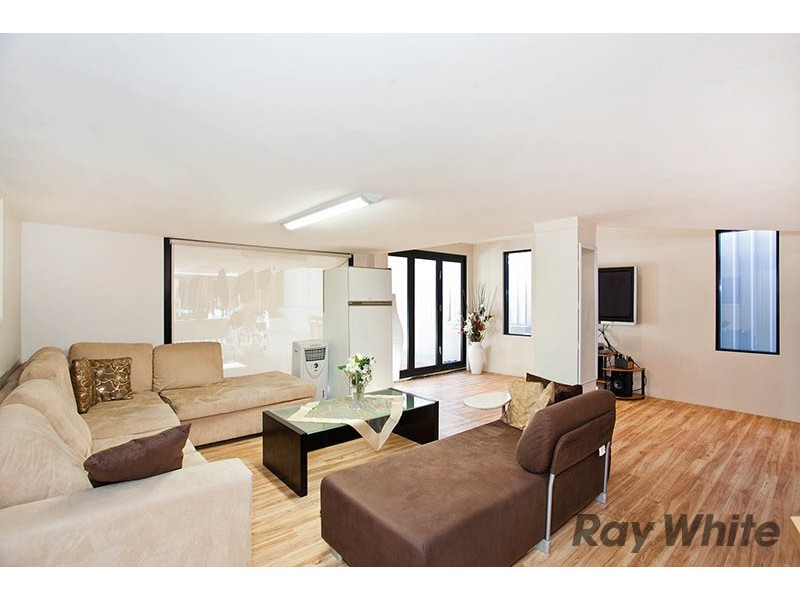 5 Staples Street, Kingsgrove NSW 2208