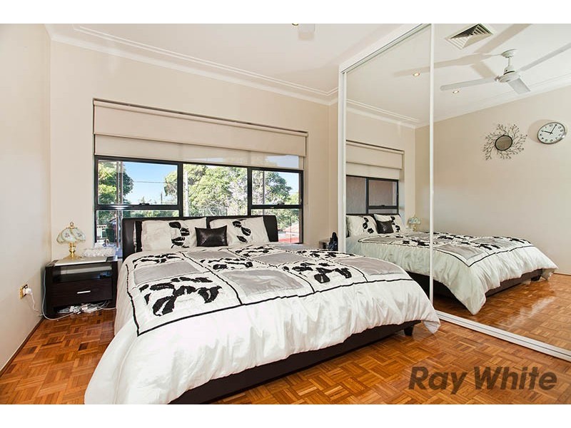 5 Staples Street, Kingsgrove NSW 2208