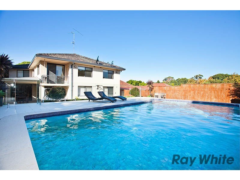 5 Staples Street, Kingsgrove NSW 2208