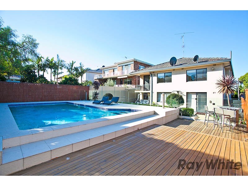 5 Staples Street, Kingsgrove NSW 2208