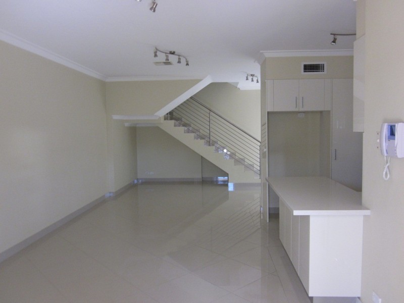 102 Spring Street, Arncliffe NSW 2205