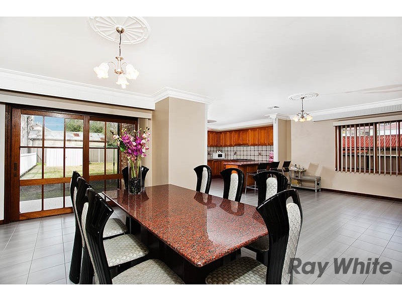 6 Baringa Road, Earlwood NSW 2206