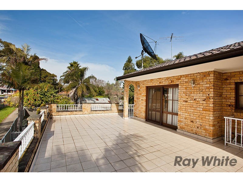 6 Baringa Road, Earlwood NSW 2206
