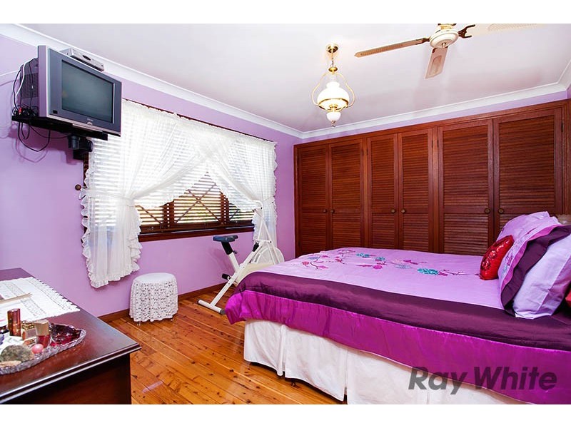 9 Bray Avenue, Earlwood NSW 2206