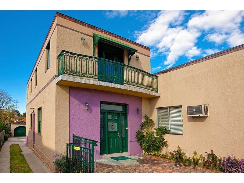 12 Park Road, Carlton NSW 2218