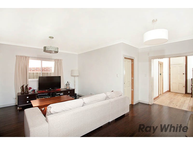 64 Wollongong Road, Arncliffe NSW 2205