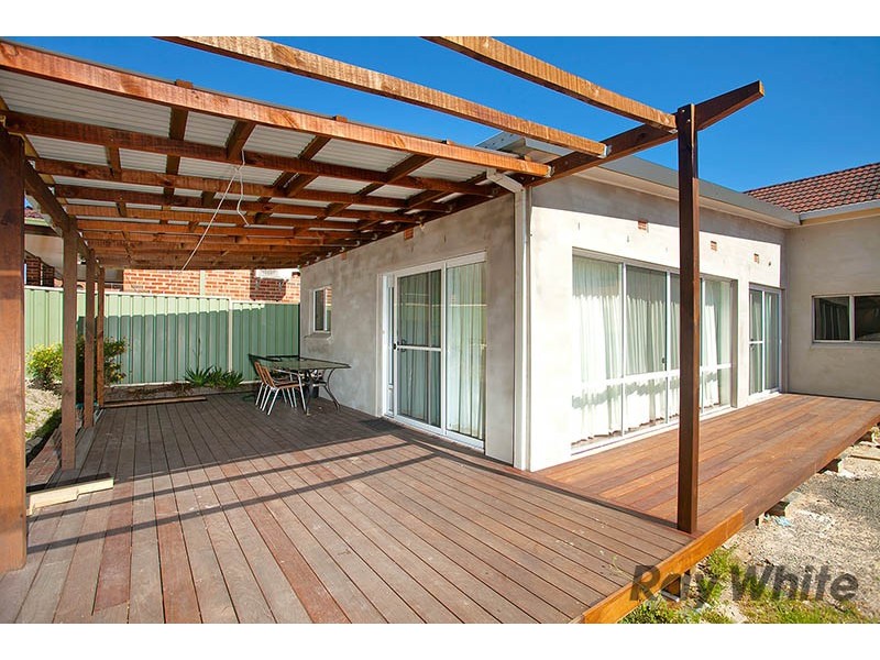 64 Wollongong Road, Arncliffe NSW 2205