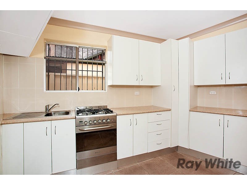 122 Campbell Street, St Peters NSW 2044