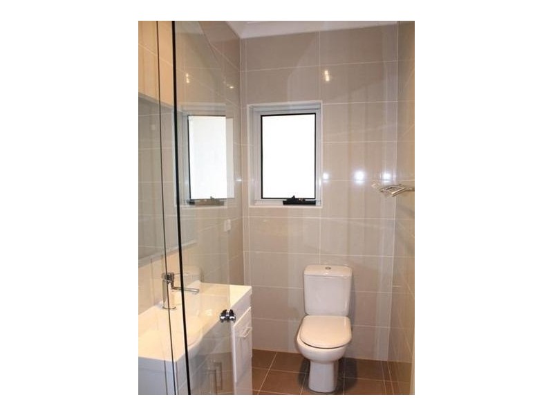 2A Eva Street, Roselands NSW 2196