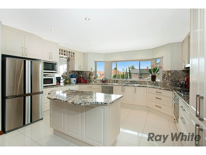 8 Carlton Crescent, Kogarah Bay NSW 2217