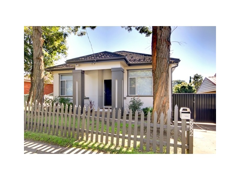 682 Forest Road, Peakhurst NSW 2210