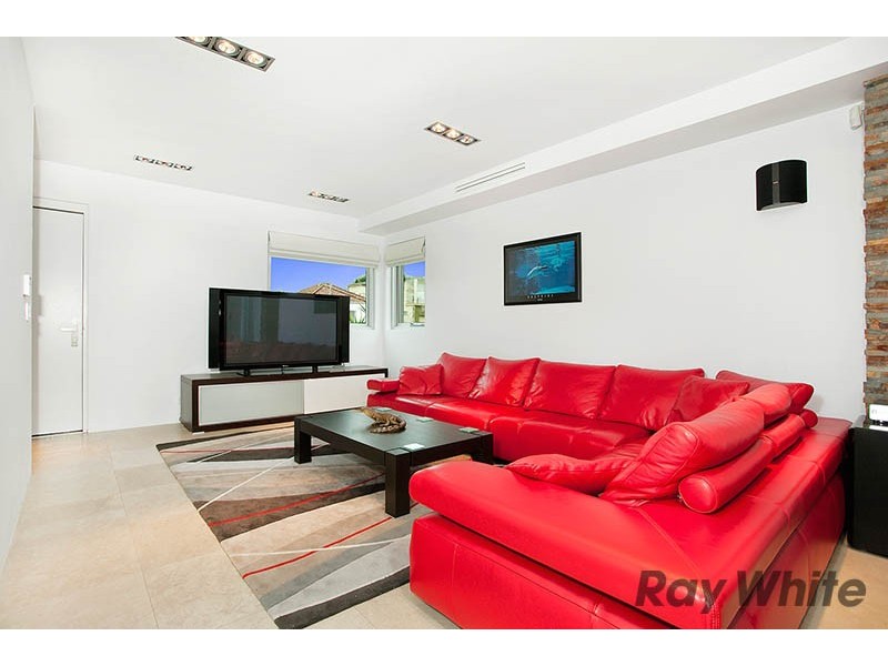 28 Jacobson Avenue, Kyeemagh NSW 2216