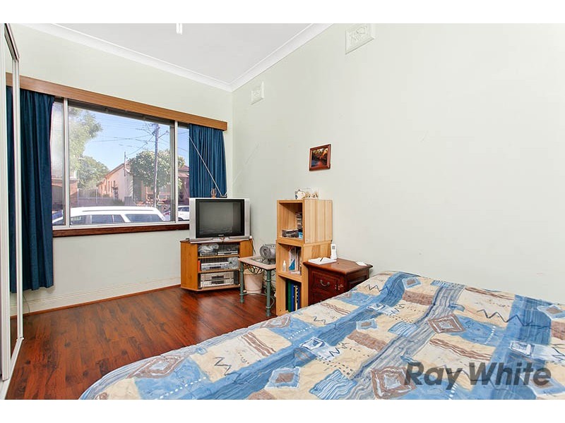 13 Lymerston Street, Tempe NSW 2044