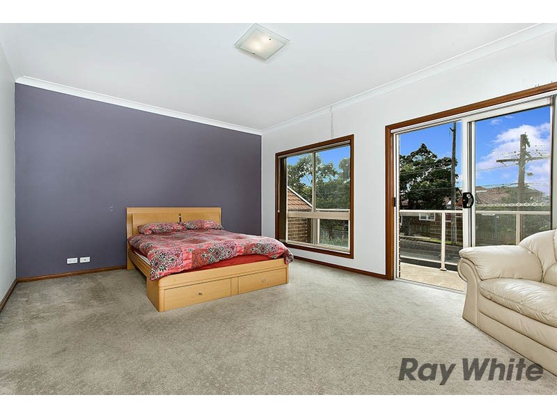 52 Benaroon Road, Lakemba NSW 2195