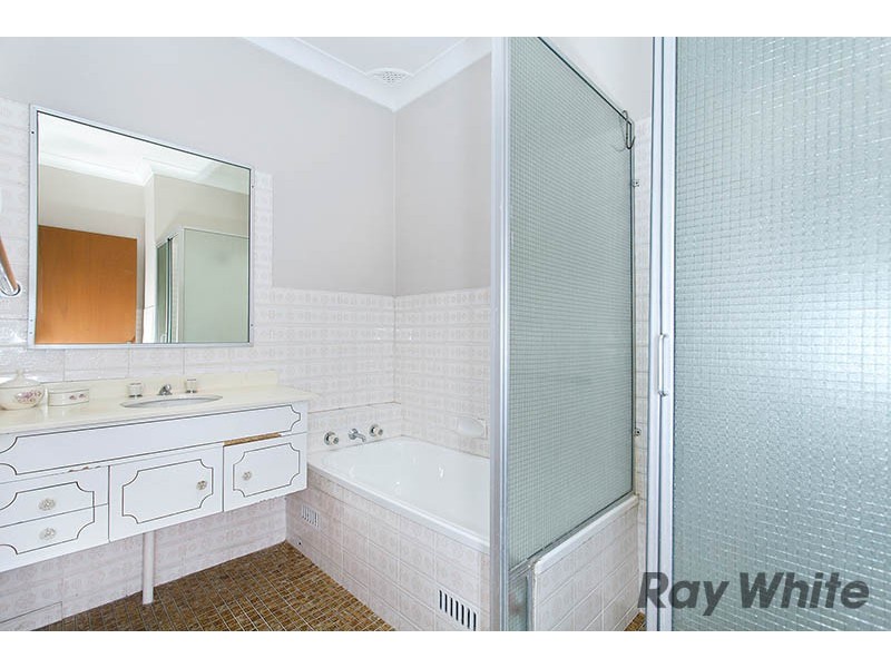 9/137-143 Queen Victoria Road, Bexley NSW 2207