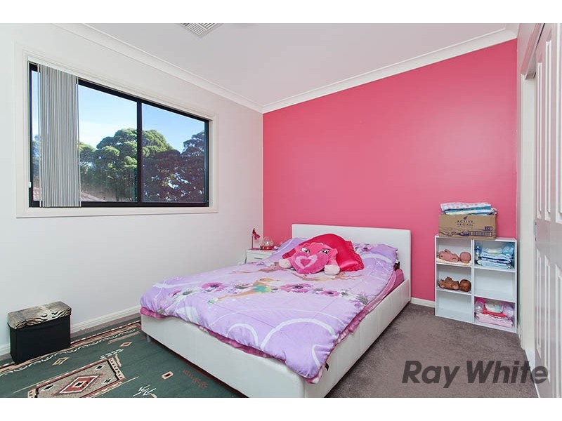 5 Kinsel Avenue, Kingsgrove NSW 2208