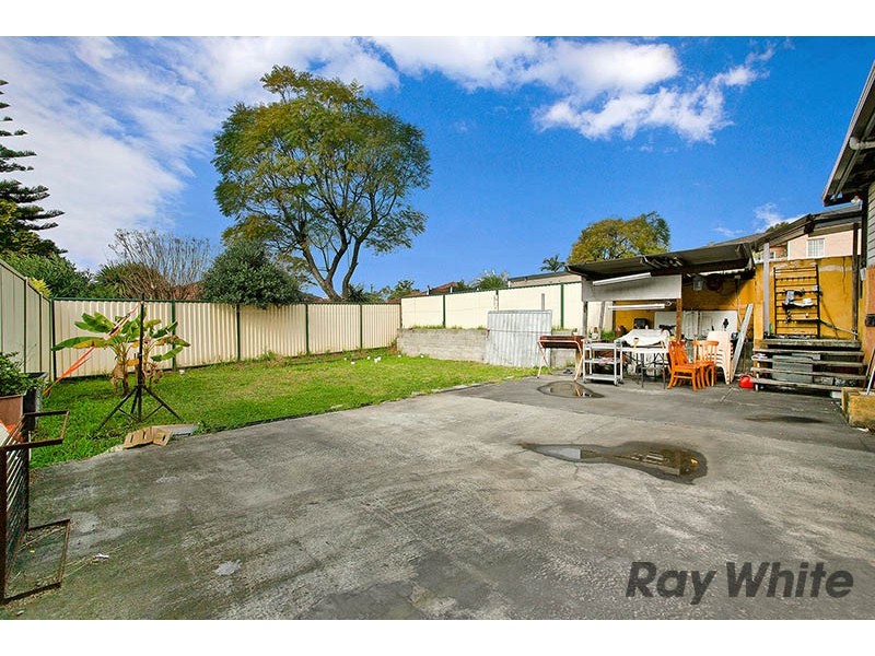 288 King Georges Road, Roselands NSW 2196