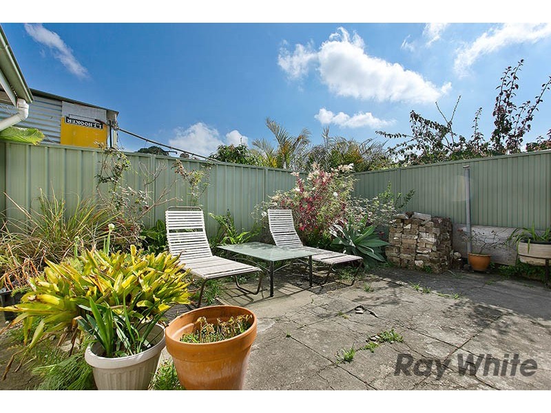 7 John Street, Tempe NSW 2044