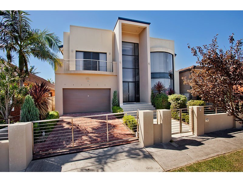 266 Carrington Avenue, Hurstville NSW 2220