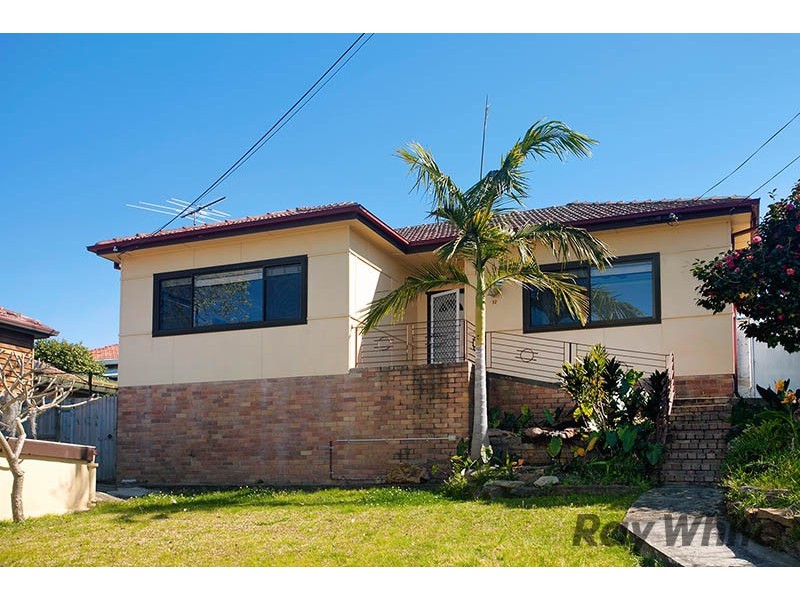 32 Barwon Road, Mortdale NSW 2223