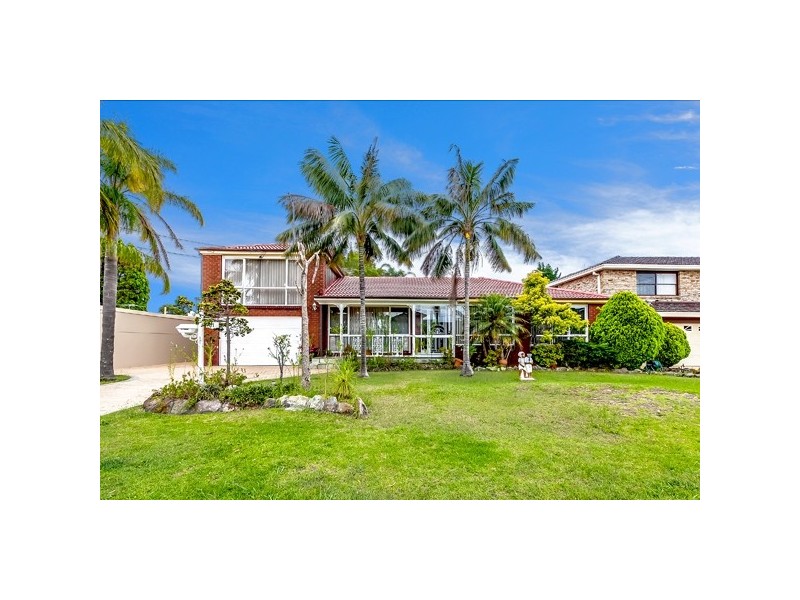 31 Macintyre Crescent, Sylvania Waters NSW 2224