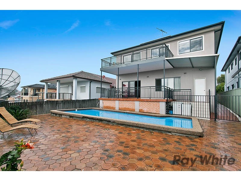 10 Lynesta Avenue, Bexley North NSW 2207